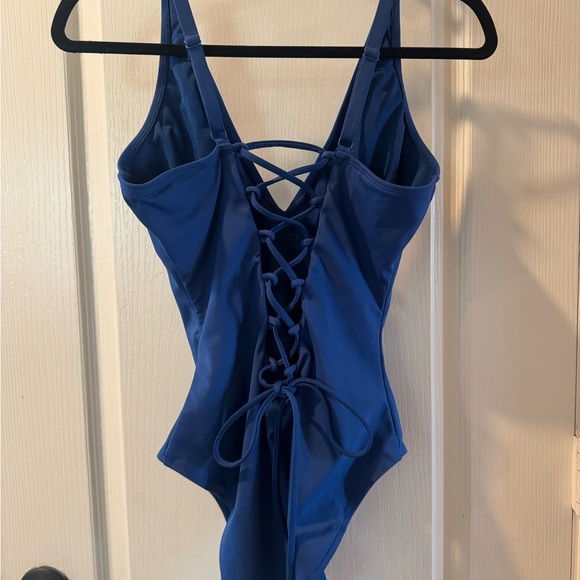 TA3 swimsuit Plungey size M reg/long in Navy - Picture 4 of 5